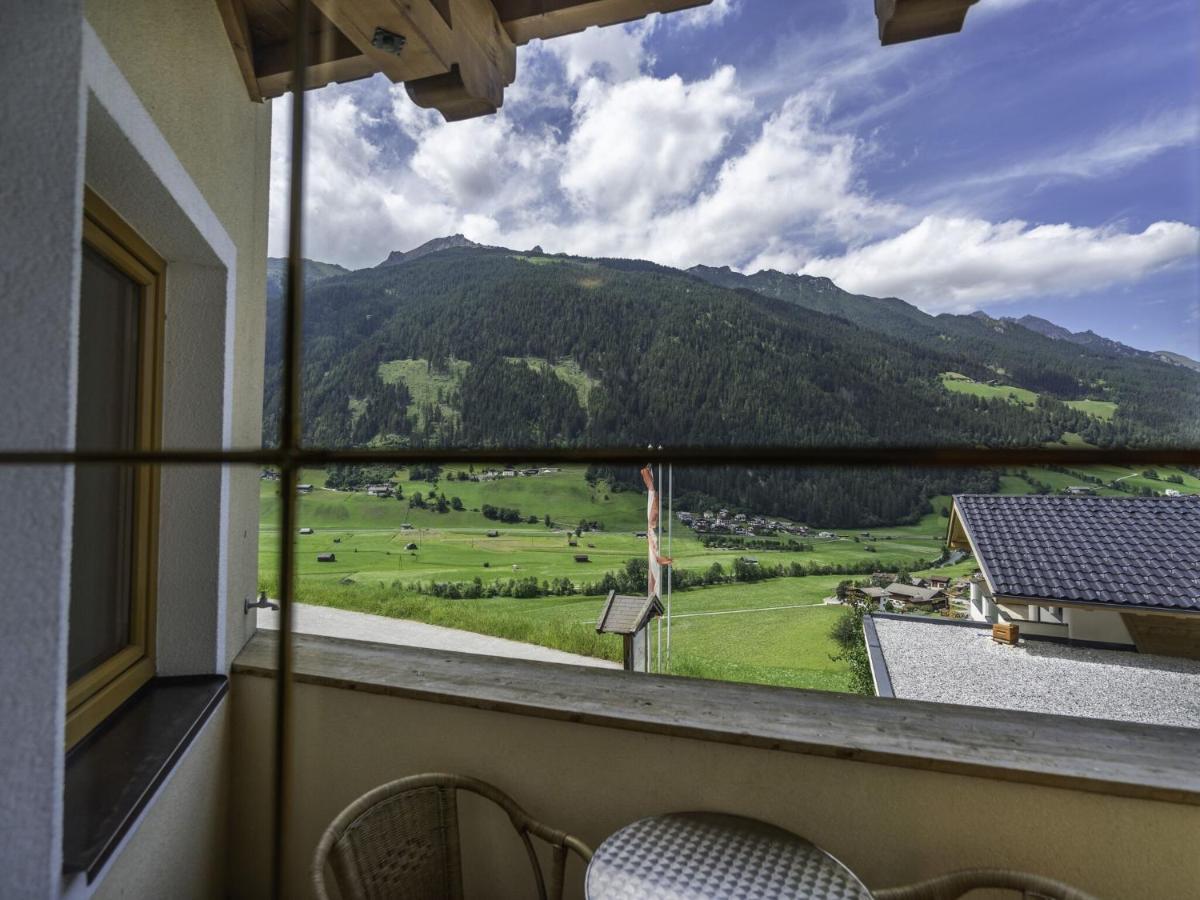 Lovely Apartment In Neustift Im Stubaital With Mountain View Ngoại thất bức ảnh