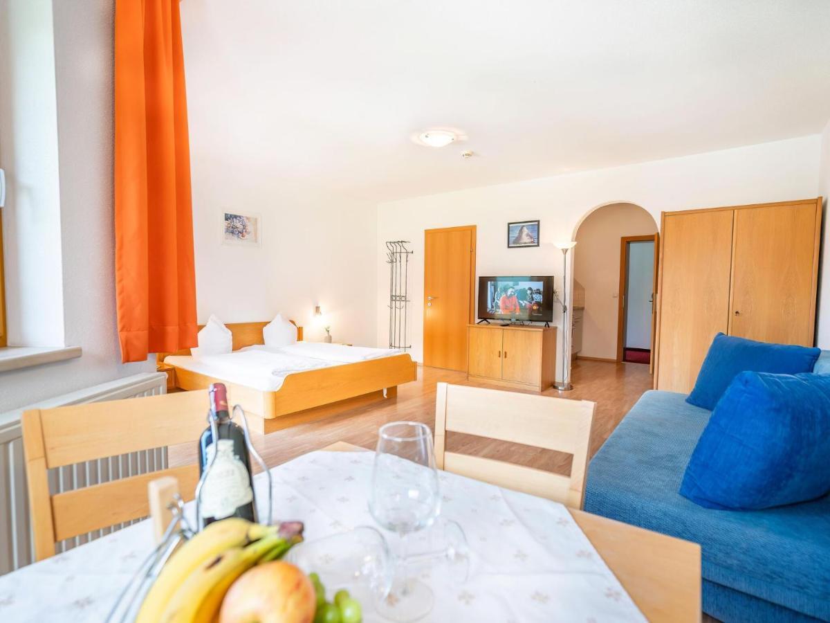 Lovely Apartment In Neustift Im Stubaital With Mountain View Ngoại thất bức ảnh